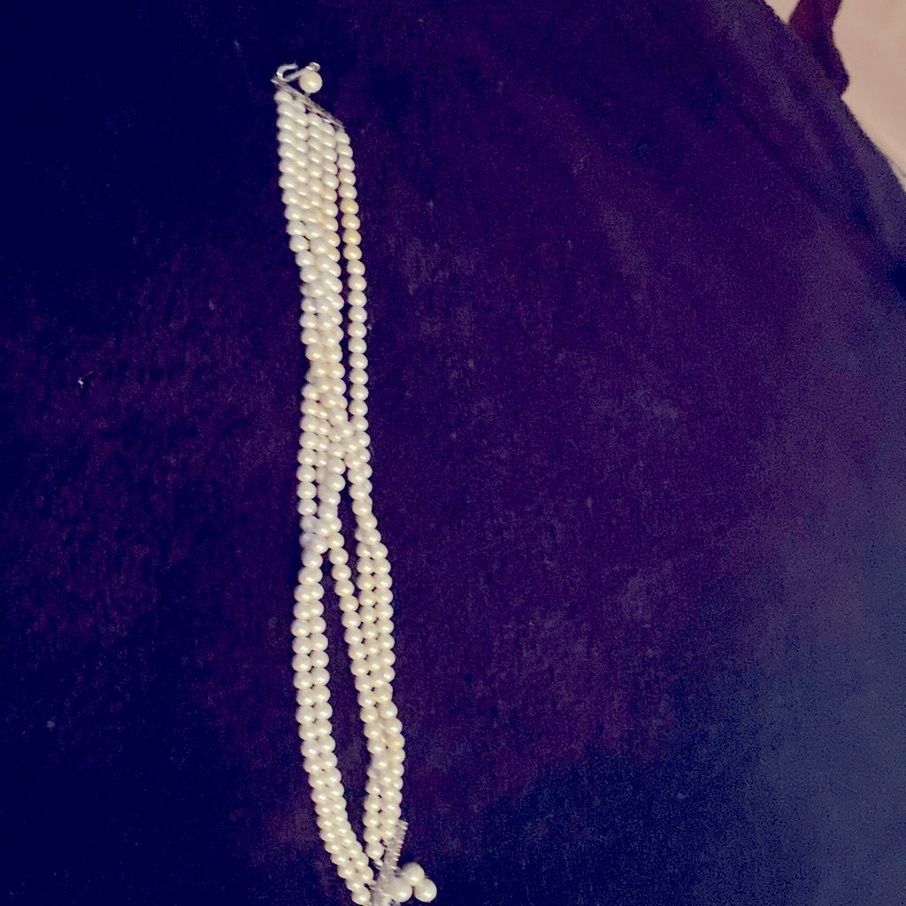 White Pearls 35$